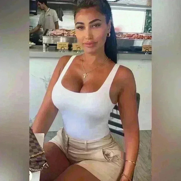 NEW- Isabella Sexy Basic Bodysuit Sleeveless Double Lined Slim Fit Tank Tops - M - Picture 2 of 5